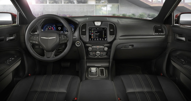 Illustration for article titled The 2015 Chrysler 300S Is The Perfect Car For The Right Kind Of Hitman